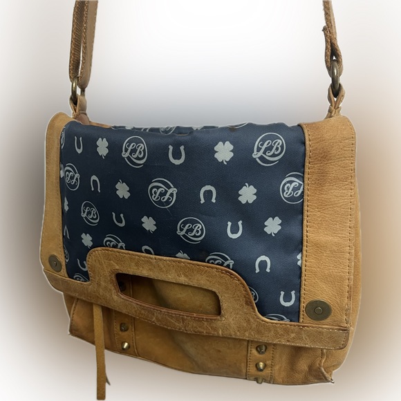 Vintage LUCKY BRAND leather magnetic close multi wear crossbody retired bag - Picture 15 of 16